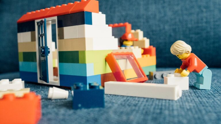Lego Friends: Budowanie przyjaźni w Heartlake City